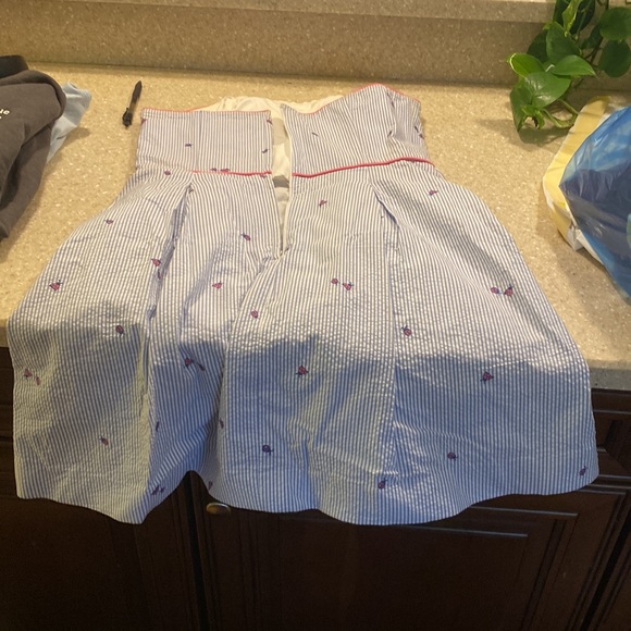 Lilly Pulitzer size 8 Strapless Seersucker with ladybugs dress! - Picture 2 of 6